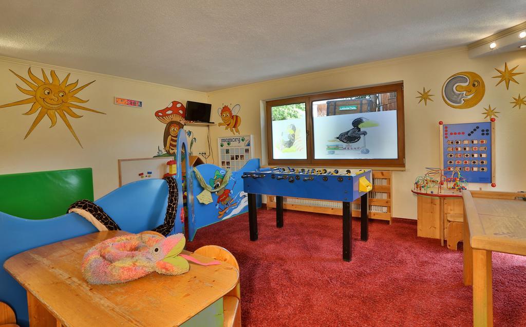 Hotel Silvretta Серфаус Экстерьер фото